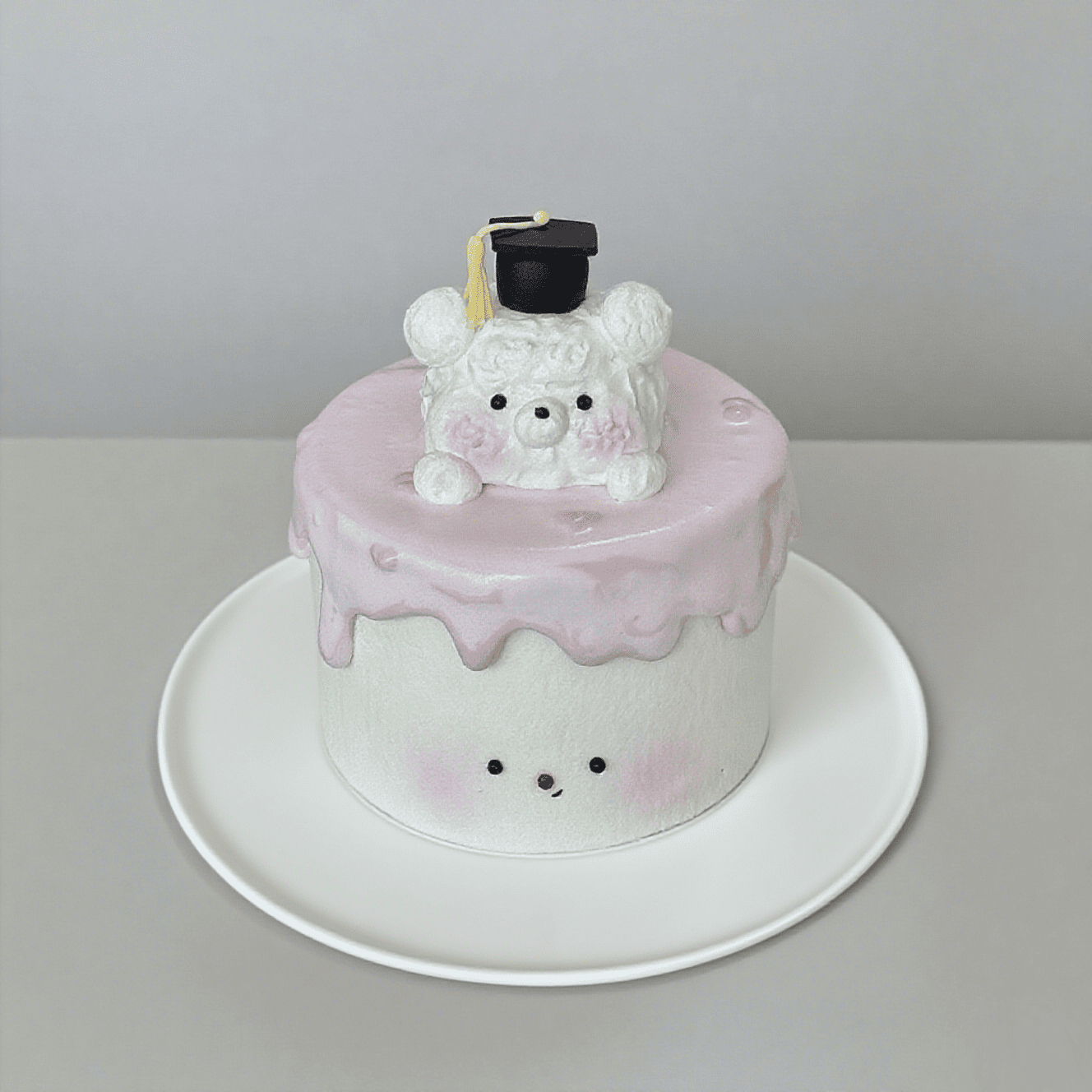 Sweet Bear Graduation Cake