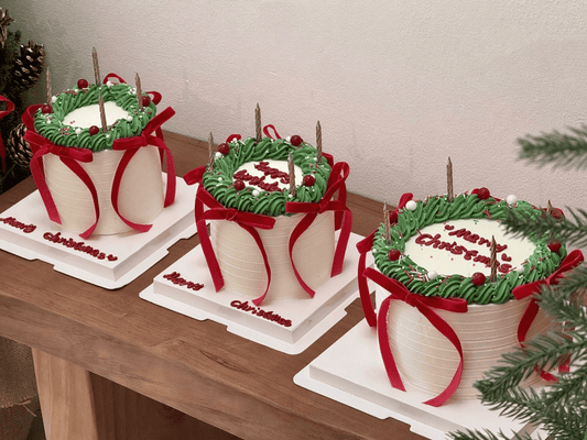 Christmas Wreath Cake