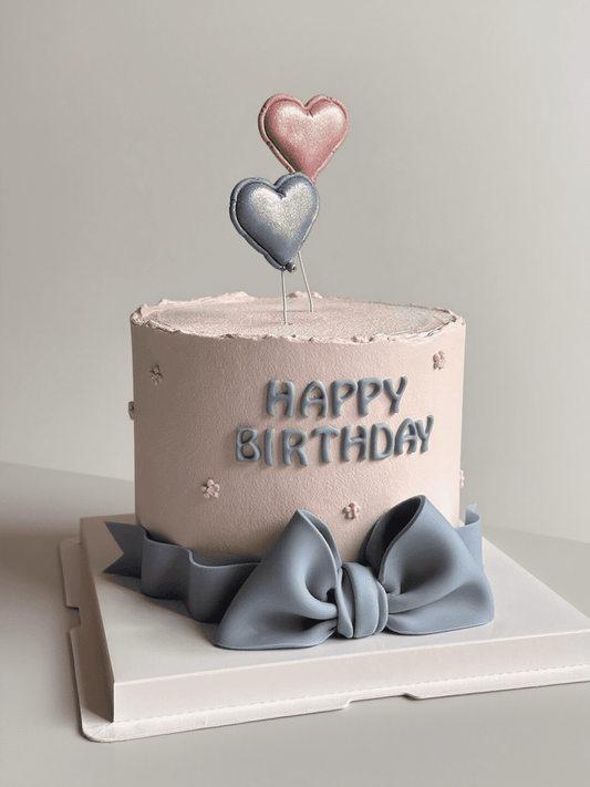 Lovely Knot Cake