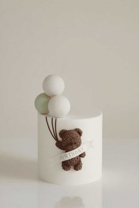 Balloon Bear Cake