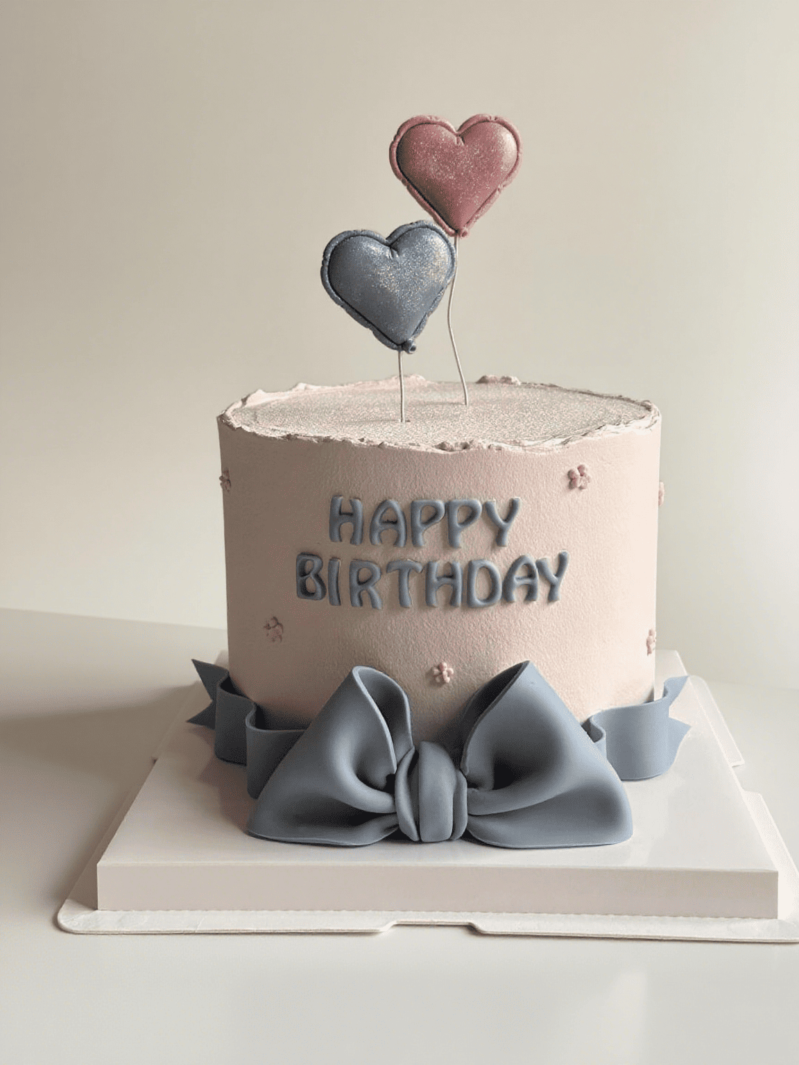 Lovely Knot Cake