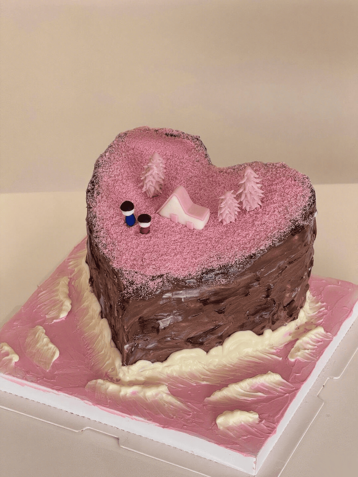 Romantic Island Heart Cake